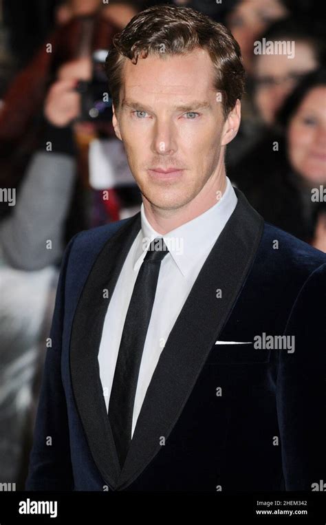 Benedict Cumberbatch World Premiere Of The Hobbitthe Battle Of Five