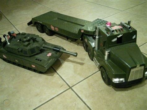 Gi Joe Semi Truck With Trailer And 2hq 12 Tank 2001 With Lights And Sound