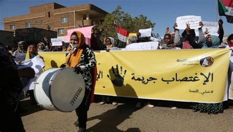 تقارير اغتصاب المتظاهرات تشعل غضب نساء السودان