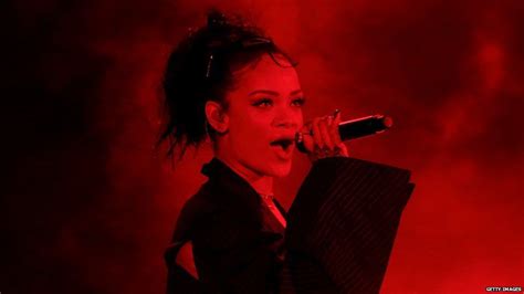 Rihanna Drops New Album Anti On Jay Zs Streaming Service Tidal Bbc News