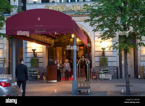 Hotel Adlon Kempinski Berlin Deutschland Stockfotografie Alamy