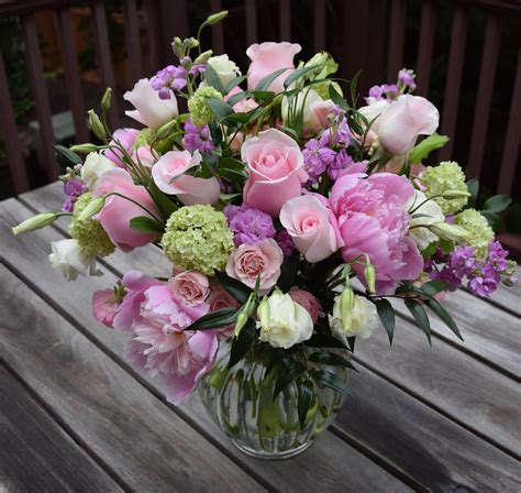Large Flower Arrangement For Mothers Day With Peonies Roses