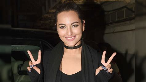 Its Important To Rise Above Looks Says Sonakshi Sinha News18