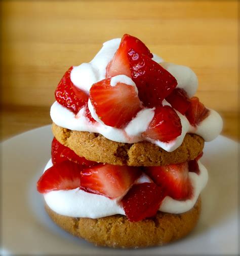 Mouth Watering Dessert Desserts Strawberry Shortcake Recipes