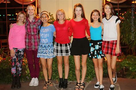 Seven super girls these girls i love you gif supergirl girls rules brooklyn and bailey youtube stars kids parenting famous youtubers. Pin de Madison White en Kaelyn west