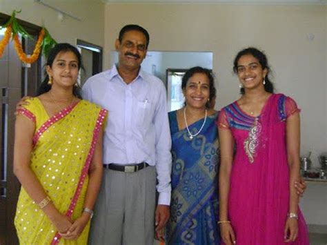 Born pusarla venkata ramana sindhu on 5th july, 1995 in hyderabad, telangana, india, she is famous for the first indian woman to win an olympic. Indian Badminton Player P.V Sindhu (P.V. Sindhu) Family Photos - YouTube
