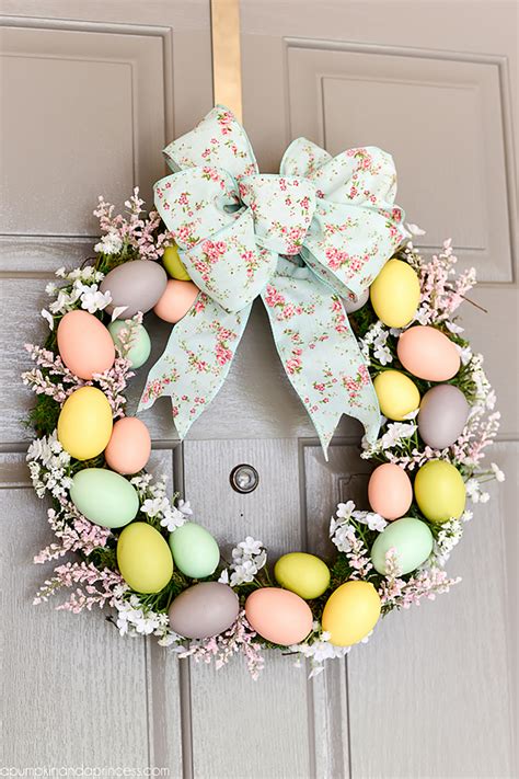 10 Diy Easter Wreath Ideas How To Make A Cute Easter Door Wreath
