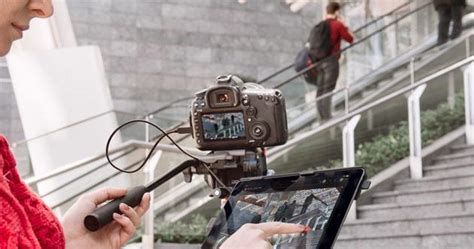 Manfrotto Turns Your Ipad Into A Giant Dslr Remote Engadget