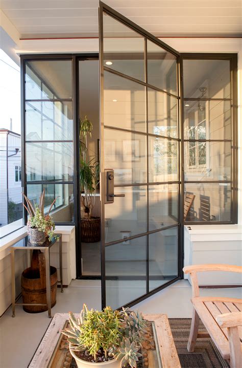 We deliver & install wooden, steel, electric, hormann or garador brands uk wide! Open Concept Beach House - Home Bunch Interior Design Ideas