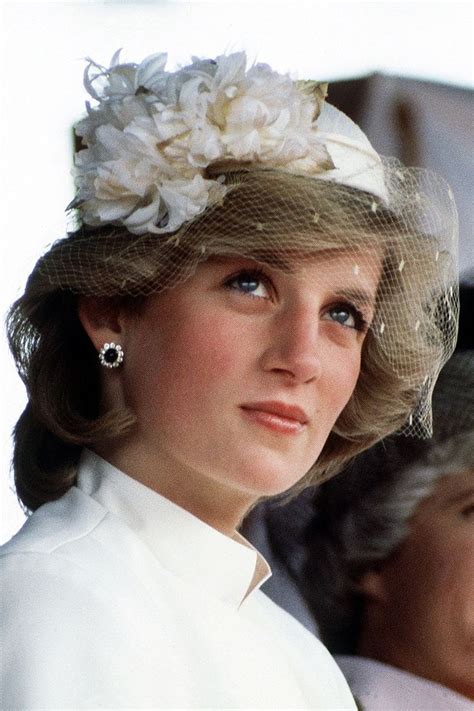 41 Of Princess Dianas Most Iconic Hat Moments Princess Diana Diana