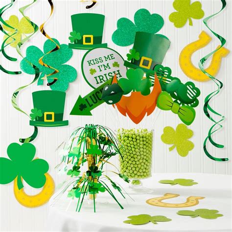 Creative Converting Green St Patricks Day Decorations Kit St Patrick