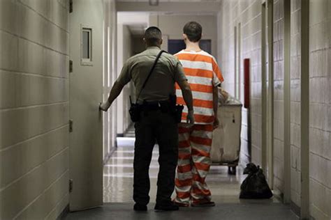 Californias Early Release Of Prisoners Proving Effective So Far Stanford Experts Say