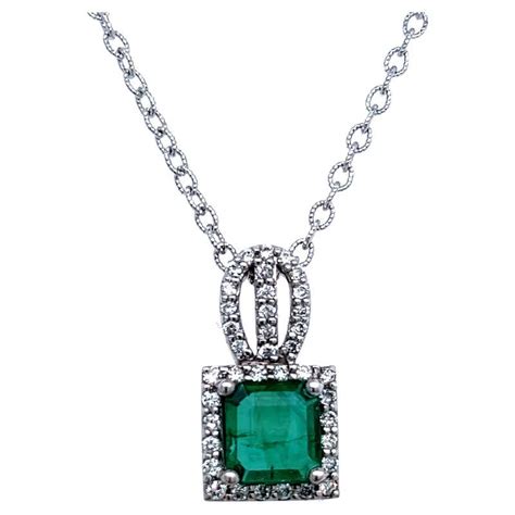 195tcw 14k Colombian Emerald And Diamond Rose Gold Necklace For Sale