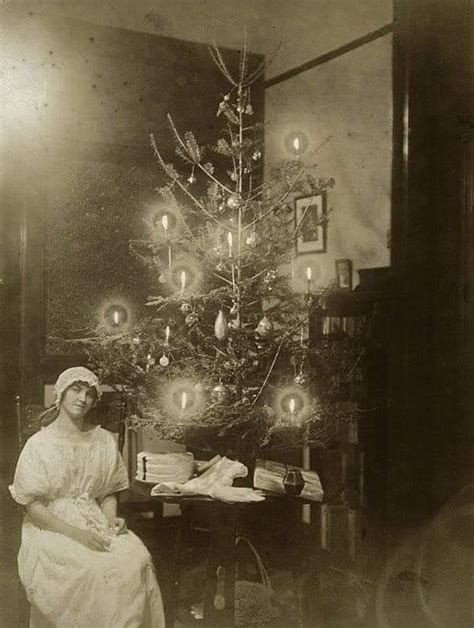 a victorian era candle lit christmas tree late 1800s r interestingasfuck