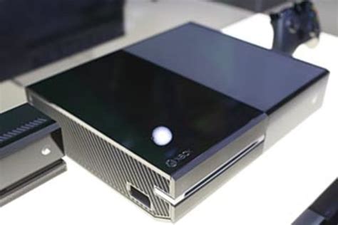 Microsoft Unveils Xbox One New Kinect