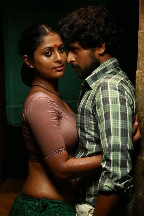 Parankimala Movie Hot Scene Hq Stills Hot Navel Shows ~ Actress Rare Photo Gallery