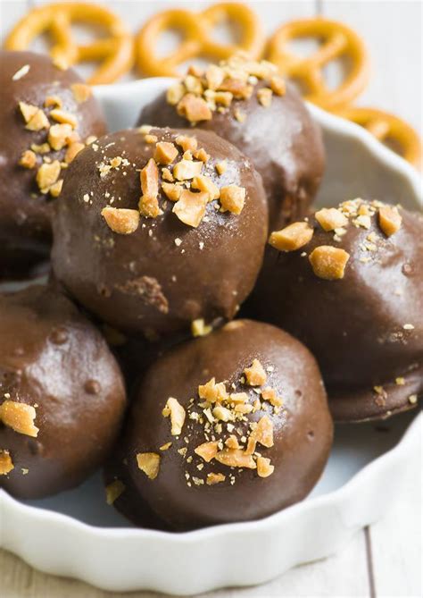 Chocolate Peanut Butter Pretzel Bites Chocolate Dipped Dessert Recipe