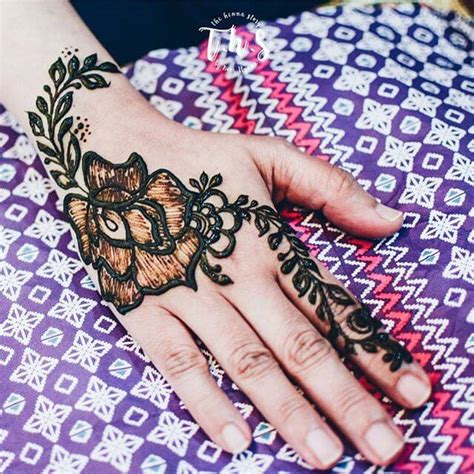40 Mehndi Designs To Enhance The Beauty Of Your Hands And Feet Sensod
