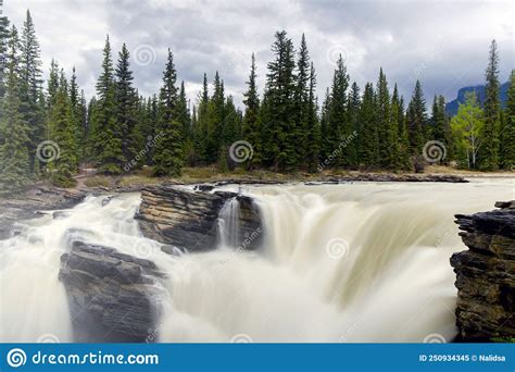 Athabasca Falls Jasper National Park Stock Image Image Of Heritage