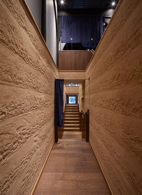 Clay Plaster Designed To Resemble Rammed Earth Natural Building Blog