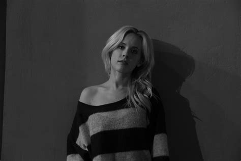 Pictures of Laura Marie Steigers