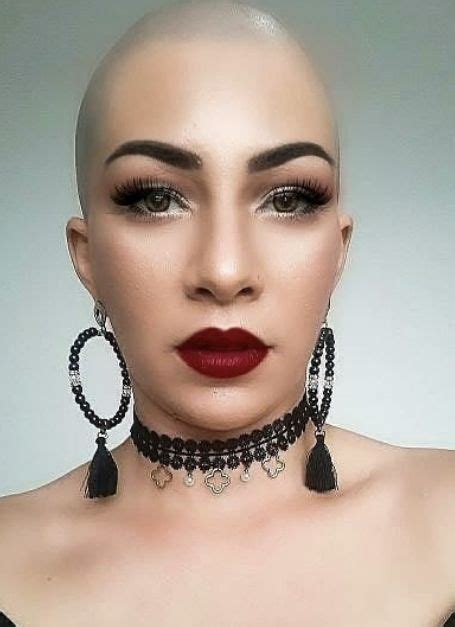 Pin By David Connelly On Bald Women 11 Super Short Hair Bald Women Short Hair Styles