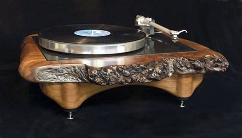 The Audio Carpenter Luxury Turntables From Audio Wood