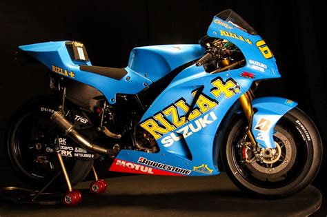 Развитие прототипов Suzuki Gsv R Gsx Rr 2002 2019 Motogp БайкПост