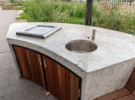 A Perfect Surface Everything You Need To Know About Outdoor Kitchen Countertops Outdoor