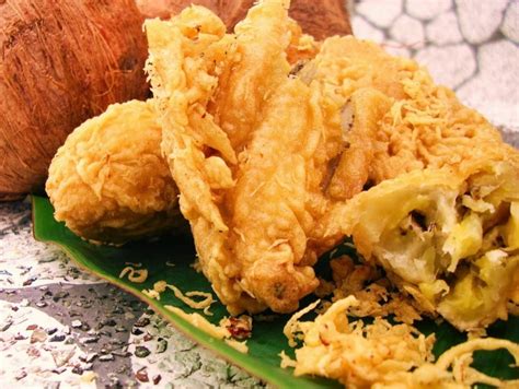 It is typically consumed as a snack in the morning and afternoon. Resep Pisang Goreng Crispy - Thegorbalsla