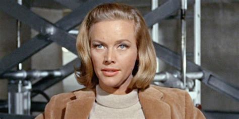 Iconic Bond Girl Honor Blackman Aka Pussy Galore Dies At 94 Cinemablend