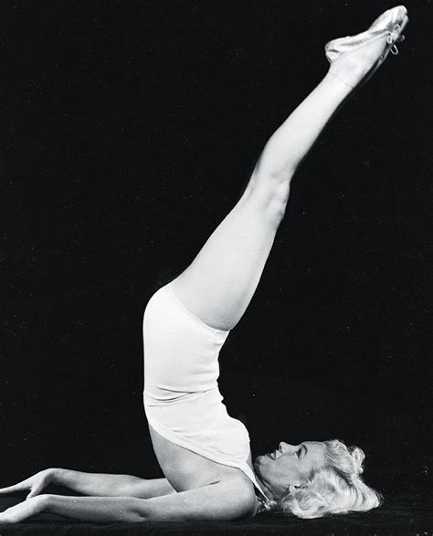Take A Look At The Fascinating History Of Women S Exercise 1930s 1940s Glamour Girl Workout