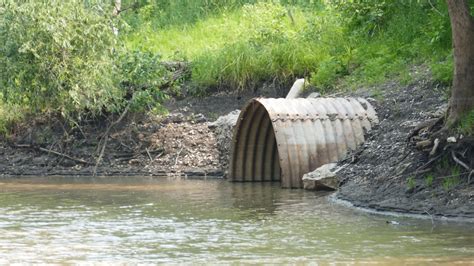 185m Litres Of Raw Sewage Dumped Into Winnipeg Rivers Since 2004 Cbc News