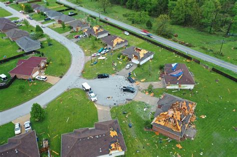 Photos Tornado Damages Homes In Ozark Subdivision 947 Country