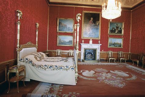 A Look Inside The Uk S Royal Homes Windsor Castle Interior Inside