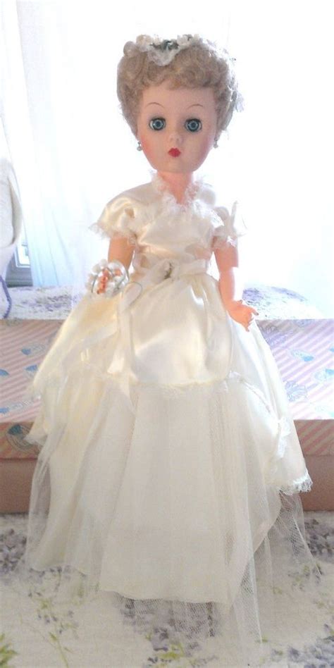 Rare 1950s New Old Stock Supermarket Betty Bride Doll Vintage 24