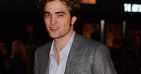 Robert Pattinson Romp Model Talks About Sex Scene With Twilight Star Mirror Online