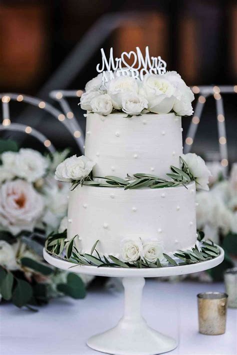 Simple Wedding Cakes San Diego • The French Gourmet
