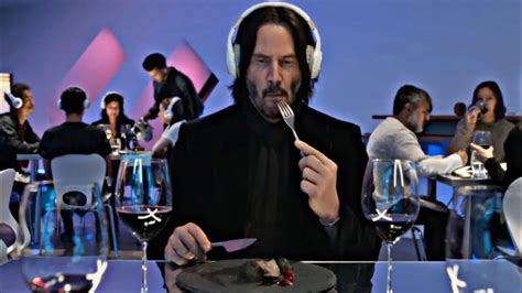 Keanu Reeves Drinking And Crying Bebendo E Chorando Youtube
