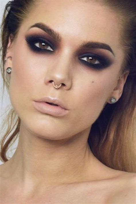 42 The Best Eye Makeup Ideas For Halloween You Must Try Makeup