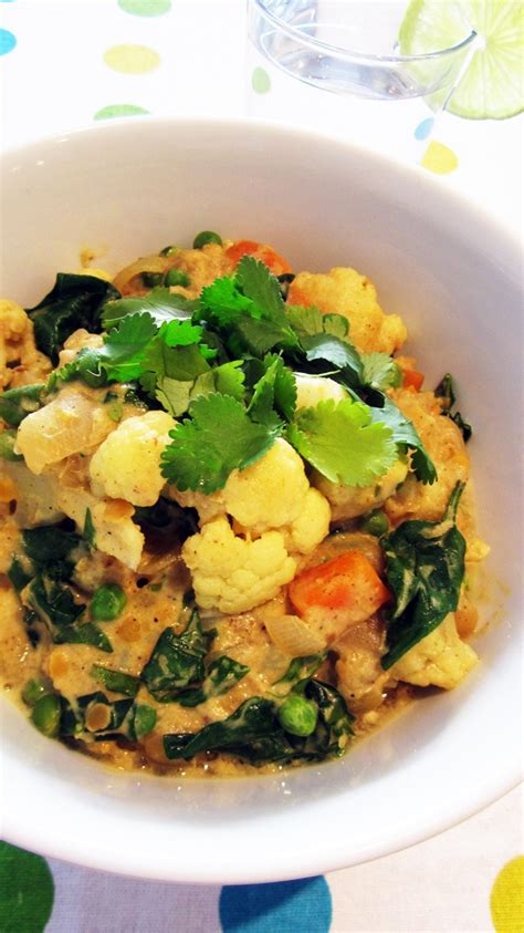 Add the onion to the pan and cook until translucent, about 4 minutes. Cauliflower and Lentil Coconut Curry - Vegangela
