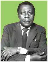 L'œuvre ville cruelle raconte l'histoire d'un jeune homme appelé banda.orphelin de père, banda fût élevé par sa mère à bamila.il voulait se marier pour satisfaire le vœu de sa mère presque mourante.mais il lui fallait de l'argent pour la dot de sa fiancée.c'est ainsi qu'il décida de. Mongo Beti (auteur de Ville cruelle) - Babelio