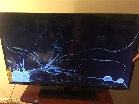 Broken Tv Screen Wallpaper Wallpapersafari