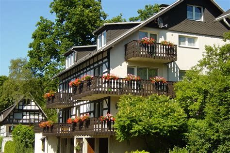 Aktuell befinden sie sich auf der ergebnisliste zu wohnungen mit einem suchradius von 50km. Unterkunft Ferienhaus Hedrich (Wohnung) in Olsberg - gloveler