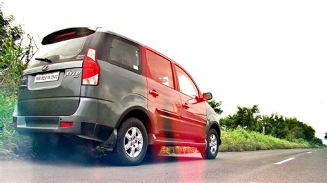 Mahindra Xylo Vs Toyota Innova The Great Divide Cartrade