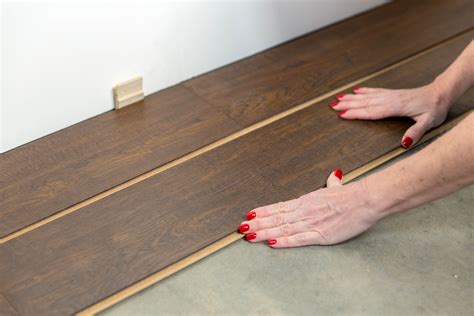 How To Lay Laminate Flooring On Floorboards Bygg Et Hus I Norge