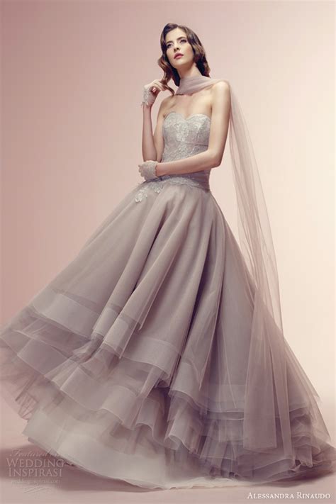 The Gallery For Colored Wedding Dresses 2014 Effy Moom Free Coloring Picture wallpaper give a chance to color on the wall without getting in trouble! Fill the walls of your home or office with stress-relieving [effymoom.blogspot.com]
