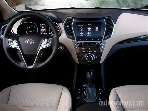 Known for value, santa fe is the biggest suv in the hyundai lineup, 8.5 inches longer than the santa fe sport. Hyundai Santa Fe 2018 llega a México en $632,900 pesos ...