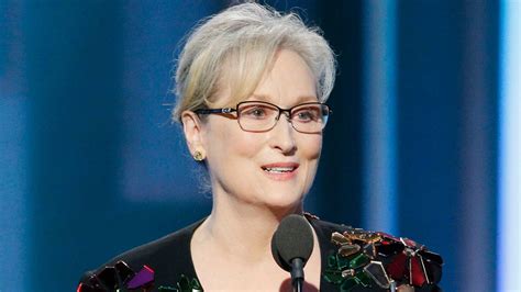meryl streep takes aim at donald trump in moving golden globes speech glamour uk