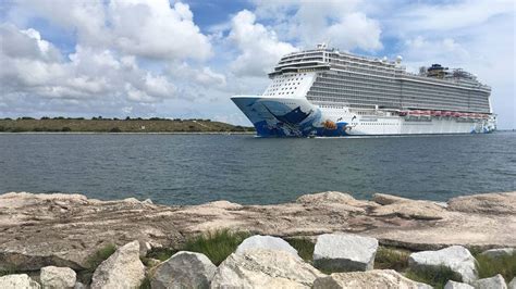 Can Cruises Sail Safely Port Canaveral Looks At Protocols